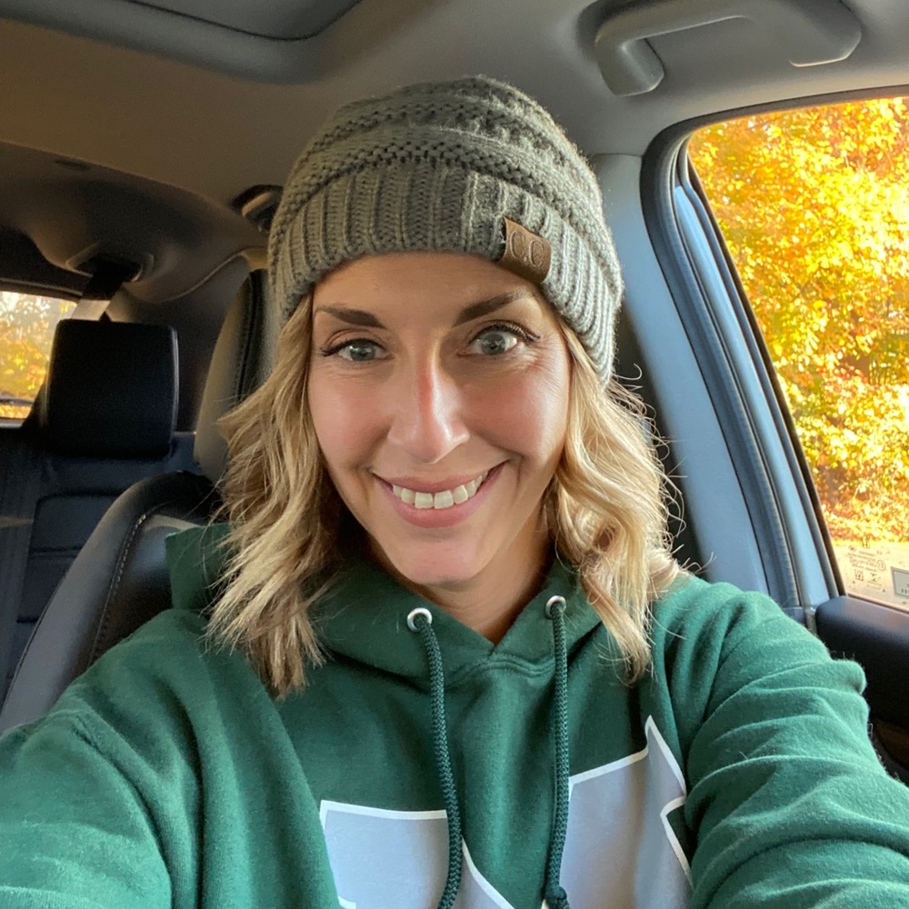 Meet your Posher, Aaryn